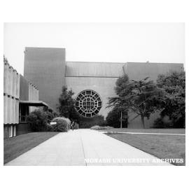 Robert Blackwood Hall