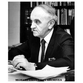 Head of the Research Review Committee Professor Louis Waller