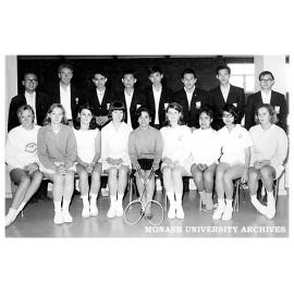 Monash champion Intervarsity badminton team