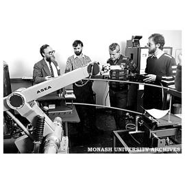 Mr Duncan Law (far left), senior consultant with Chisholm Centre for Robotics, with participants in the Introduction to Robot Technology Seminar