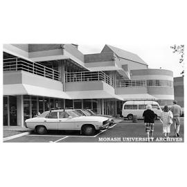Technology Tower/Student Union building on Chisholm's Caulfield campus