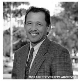 Professor Ichlasul Amal, Rector of Indonesia's Universitas Gadjah Mada and winner of a 1998 Monash University Distinguished Alumni Award