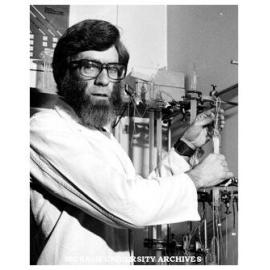 Harvard Associate Professor Dr Bryan Toole, visiting lecturer in Biochemisty