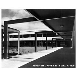 Walkway in engineering courtyard