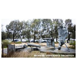 Westgate Bridge 'sculpture'