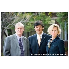 Guest speakers at Monash Neuroscience conference, Professor Colin Ingram and Professor Anya Hurlbert with Professor Leon Piterman, Deputy Dean Of Medicine (centre)