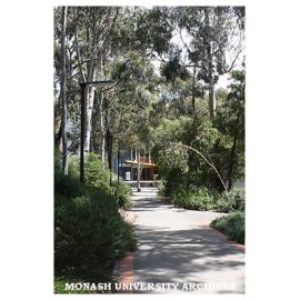 Grounds of Peninsula campus, Education Faculty in background