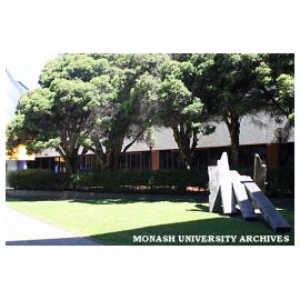 Courtyard between Buildings G and A, Caulfield campus