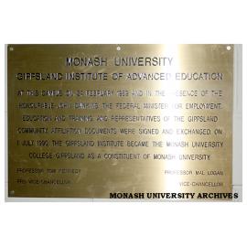 Monash Univeristy College Gippsland plaque at Gippsland campus