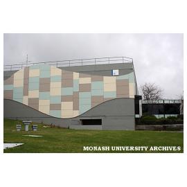 View of Building 1E, Gippsland campus