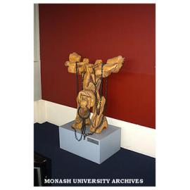 Sculpture "Fable" by Eva J Volny, Gippsland campus