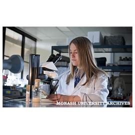 Belinda van Heerwaarden researcher in Biological Sciences investigating adaptation to climate change of rainforest species