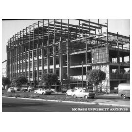 Caulfield Technical College building construction