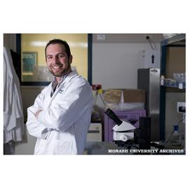 Research Fellow Dr Damian Dowling of the School of Biological Sciences