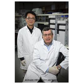 Dr Jian Li and Professor Roger Nation, Faculty of Pharmacy and Pharmaceutical Sciences