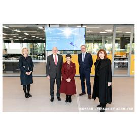 Visit of the Australian Governor-General, His Excellency General the Honourable David Hurley AC DSC (Retd), to meet researchers responding to COVID-19, photographed in the Biomedical Learning and Teaching Building