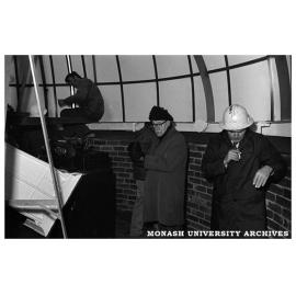 Installation of Monash Observatory dome at Mt Burnett