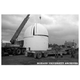 Installation of Monash Observatory dome at Mt Burnett