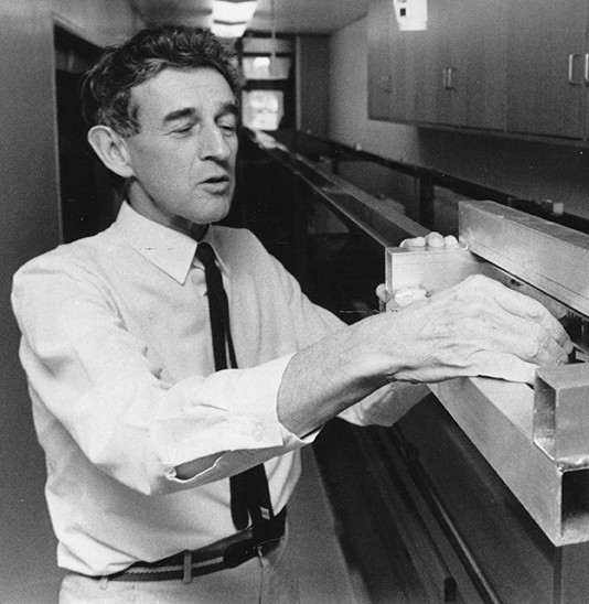 Professor Bruce Morton, 1986